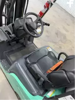 Propane Forklifts 2016  Mitsubishi FGC15N (2)