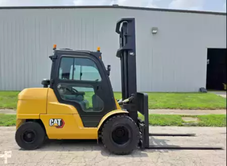 Montacargas diésel 2022  CAT Lift Trucks DP50CN1 (1)