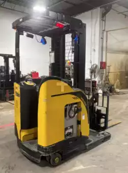 4-Wheel Electric 2021  Yale NR045EB (1)