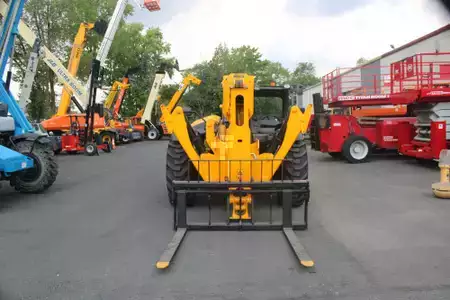 Manipulador Telescópico fijo 2024  JCB 510-56 (6)
