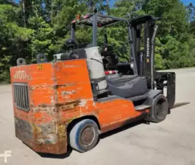 Propane Forklifts 2018  Toyota THDC2500-30 (3)