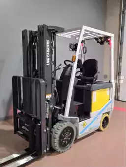 Montacargas Eléctrico (4 ruedas) 2022  Unicarriers BXC50N (1)