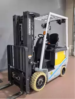 Montacargas Eléctrico (4 ruedas) 2022  Unicarriers BXC50N (4)