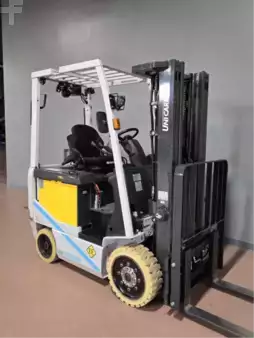 Montacargas Eléctrico (4 ruedas) 2022  Unicarriers BXC50N (6)