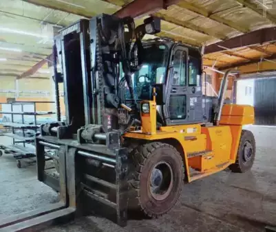 Diesel Forklifts 2018  Hyundai 160D-9 (1)