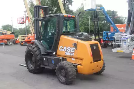 Montacargas diésel 2018  Case 586H (2)