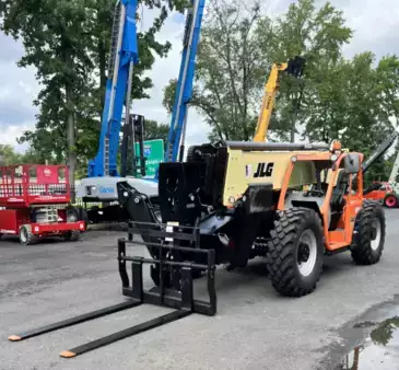 Manipulador Telescópico fijo 2019  JLG 1255 (1)
