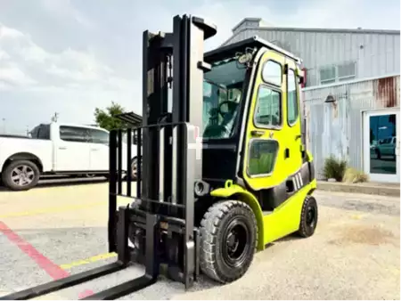 Diesel Forklifts 2018  Clark C20D (1)
