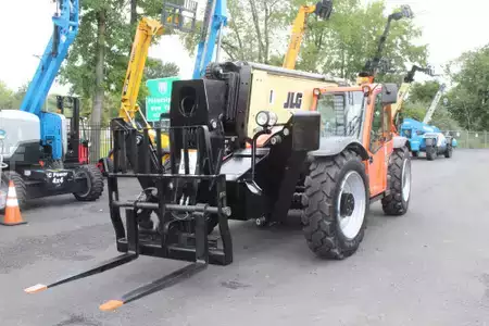 Manipulador Telescópico fijo 2017  JLG 1255 (1)