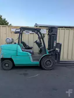 Propane Forklifts 2021  Mitsubishi FG50N1 (1)
