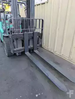 Propane Forklifts 2021  Mitsubishi FG50N1 (3)