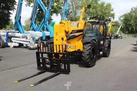 Telehandler Fixed 2023  JCB 509-42 (1)
