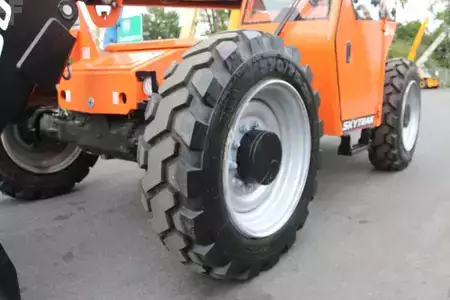 Telehandler Fixed 2023  SkyTrak 8042 (15)