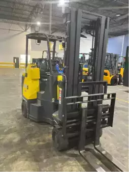 Montacargas Eléctrico (4 ruedas) 2018  Aisle Master 44SE (2)