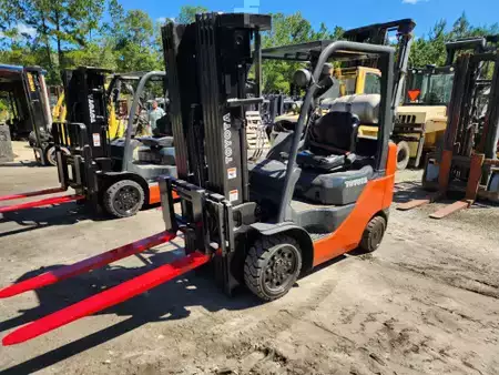 Propane Forklifts 2012  Toyota 8FGCU25 (1)