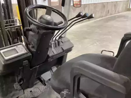 4-Wheel Electric 2017  Unicarriers BXC30NBR (3)