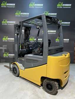 Chariots électriques à 4 roues 2016  CAT Lift Trucks 2EPC5000 (3)