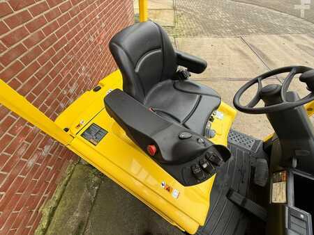 Chariots électriques à 4 roues 2018  Hyster J2.0XNLWB (8)