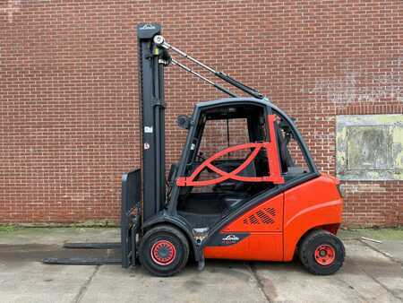 Diesel Forklifts 2014  Linde H30D-02 (2)