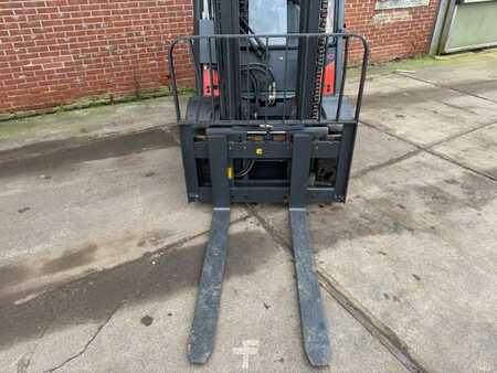 Diesel Forklifts 2014  Linde H30D-02 (7)