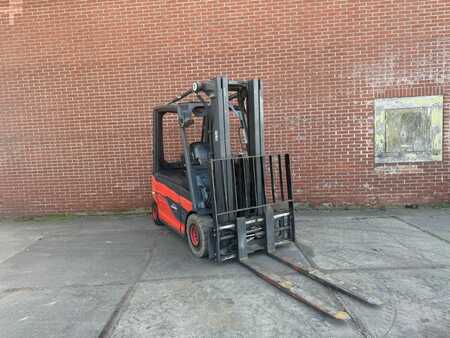 Elektro 4 Rad 2016  Linde E25PL (1)