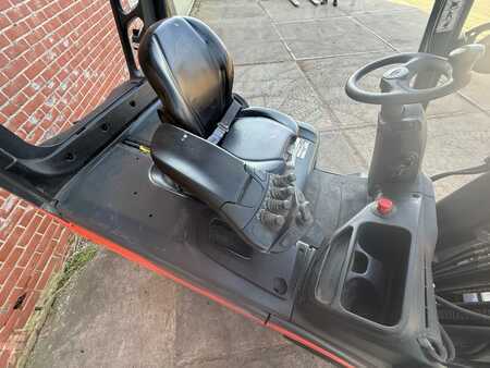 Elektro 4 Rad 2016  Linde E25PL (9)