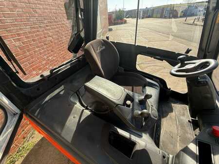 Sähkö - 4 pyör 2015  Linde E40L-01/600 (9)