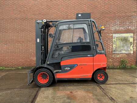 Sähkö - 4 pyör 2018  Linde E40HL-01/600 (6)