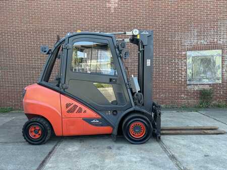 Diesel gaffeltruck 2017  Linde H35D-02 (2)