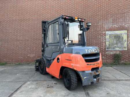 Diesel Forklifts 2016  Toyota 40- 8FD40N (5)