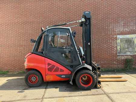 Wózki widłowe diesel 2012  Linde H40 (2)