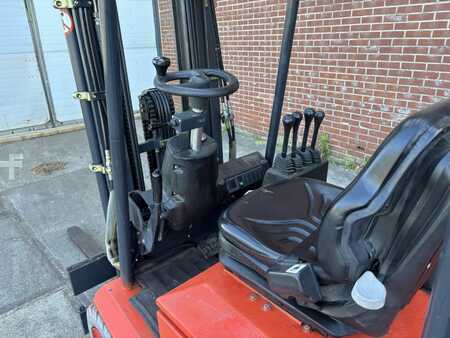 3-wiel elektrische heftrucks 2005  Linde E12Z-02 (9)