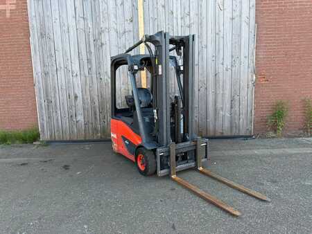 Elektro tříkolové VZV 2018  Linde E16C-02 (1)