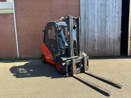 Diesel heftrucks 2017  Linde H35D-02 (1)
