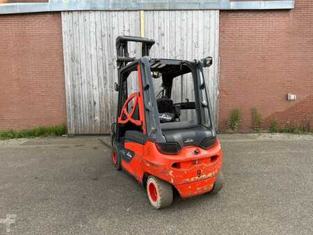 4-wiel elektrische heftrucks 2019  Linde E30-01 (2)