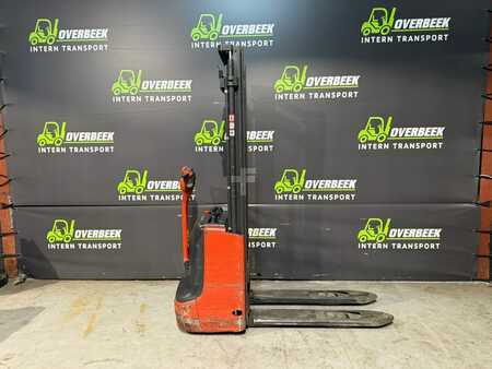 Pallet Stackers 2014  Linde L12 (2)