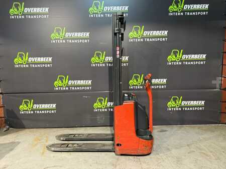 Pallet Stackers 2014  Linde L12 (6)