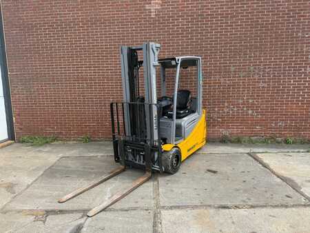 Electric - 3 wheels - Jungheinrich EFG220 (6)