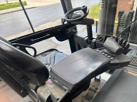 Carrelli elettrici 4 ruote 2016  Jungheinrich EFG 540 (10)