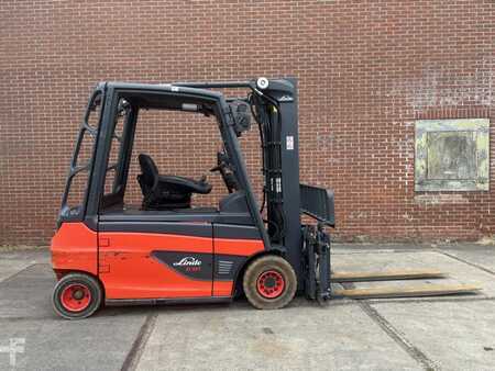 4-wiel elektrische heftrucks  Linde E30L-01 (2)