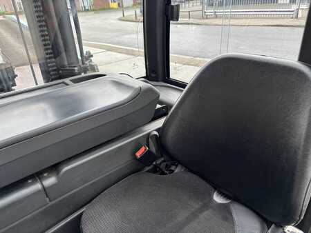Schubmaststapler 2016  Linde R20G-01 (10)