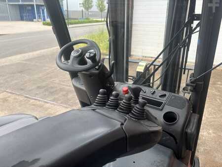 4-wiel elektrische heftrucks 2017  Linde E18PH-02 (9)
