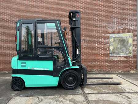 Electric - 4 wheels 2004  Mitsubishi FB30K-PAC (2)