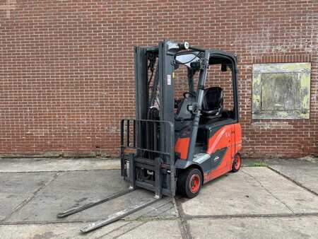 Chariots électriques à 4 roues 2018  Linde E16 PH-02 (3)