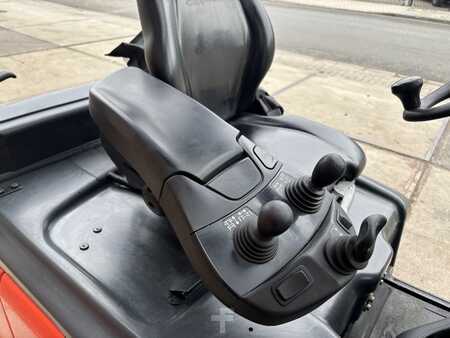 Eléctrico - 4 rodas 2016  Linde E18 PH-02 (10)