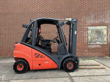 LPG heftrucks 2010  Linde H25T (2)