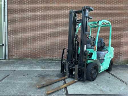 Empilhador diesel 2007  Mitsubishi FD25N (4)