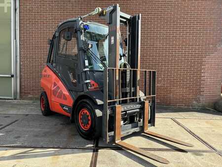 Gas gaffeltruck 2017  Linde H45T (1)