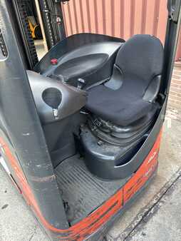 Retraky 2010  Linde R14S (4)