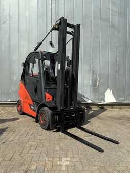 LPG heftrucks-Linde-H20T-02-600